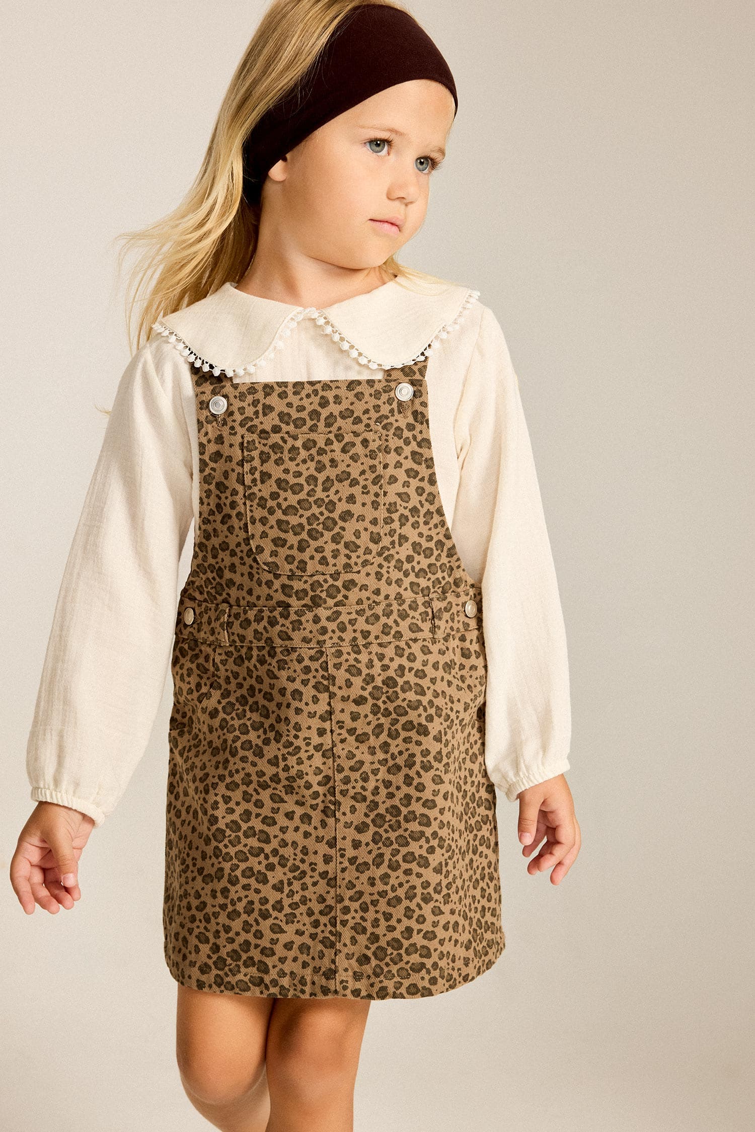 Leopard Print Twill Salopet Dress Baby Girl Secondary image