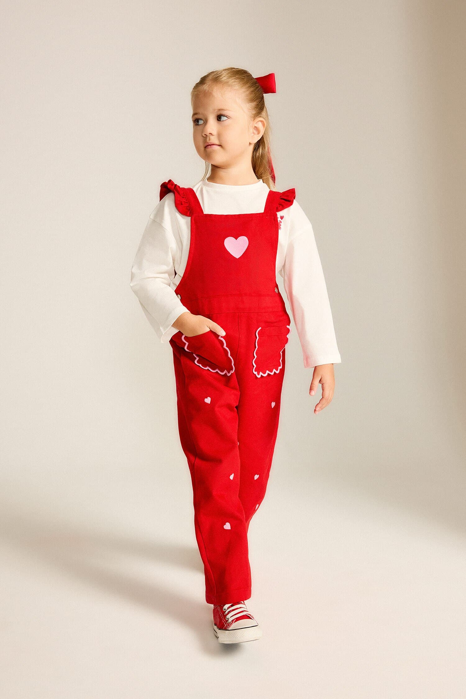 100% Cotton Baby Girl Heart Patterned Gabardine Salopette Jumpsuit Secondary image