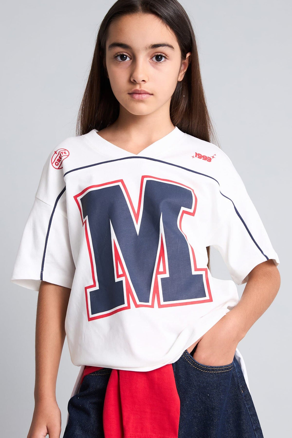 100% Cotton Regular Fit V-Neck Printed Short Sleeve T-Shirt Girls