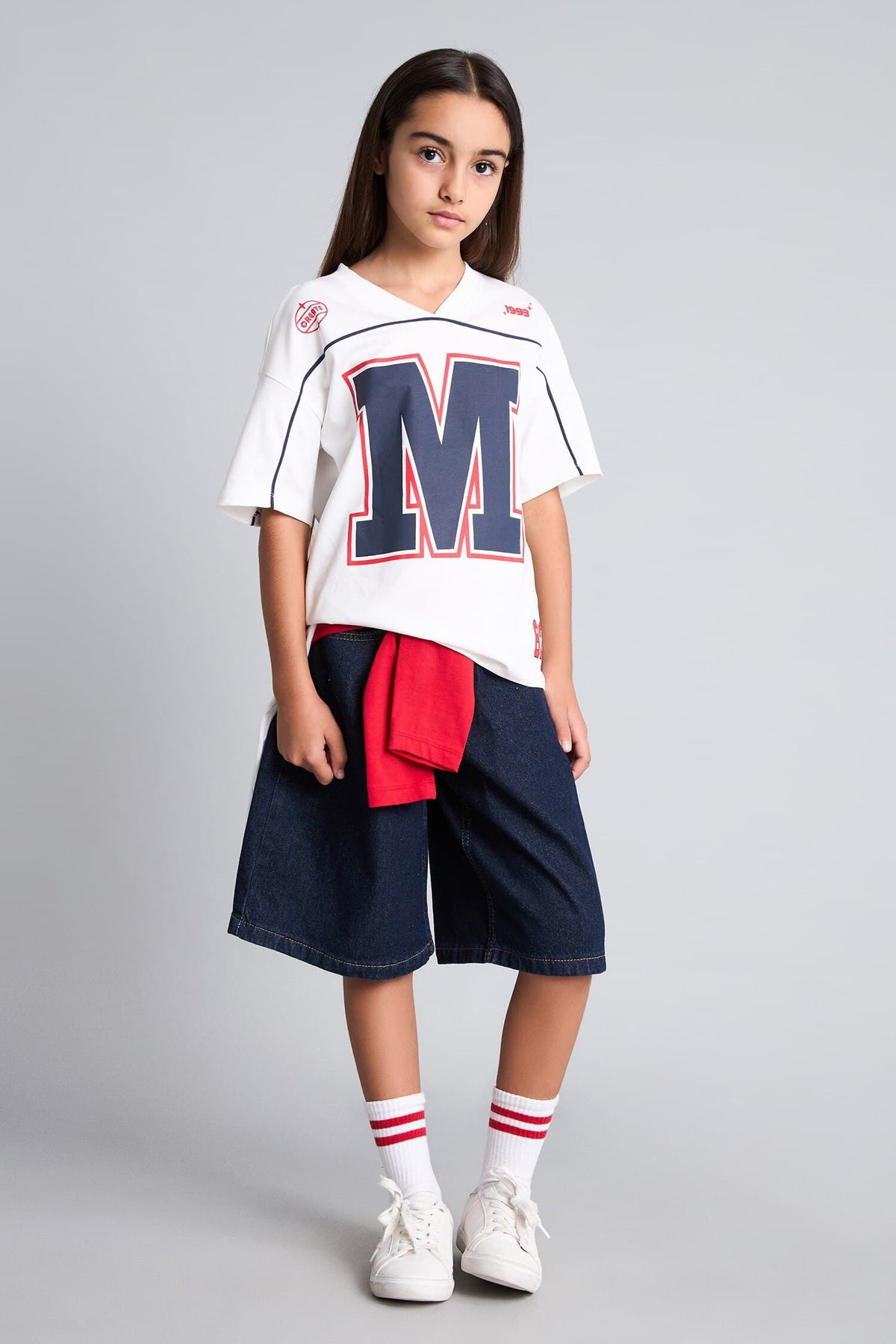 100% Cotton Regular Fit V-Neck Printed Short Sleeve T-Shirt Girls