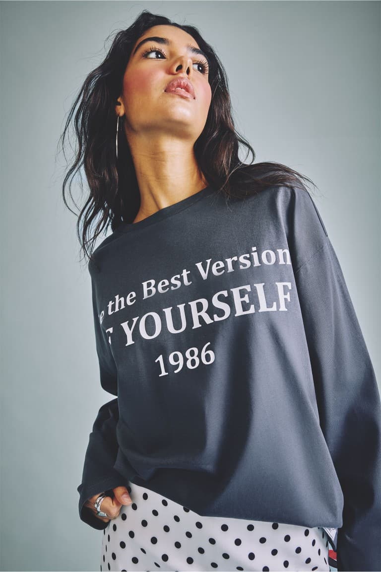 100% Cotton Overless Crew Neck Printed Long Sleeve Anthracite T-Shirt Main image