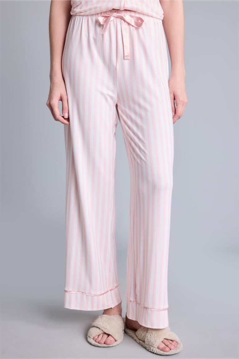 Regular Fit Short Sleeve 2-Piece Softshell Pink Pajama Set