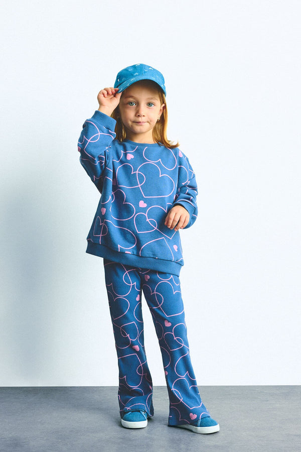 Heart Patterned Crew Neck Sweatshirt Flexible Waisted Spanish Leg Bottom 2-Piece Set Baby Girl