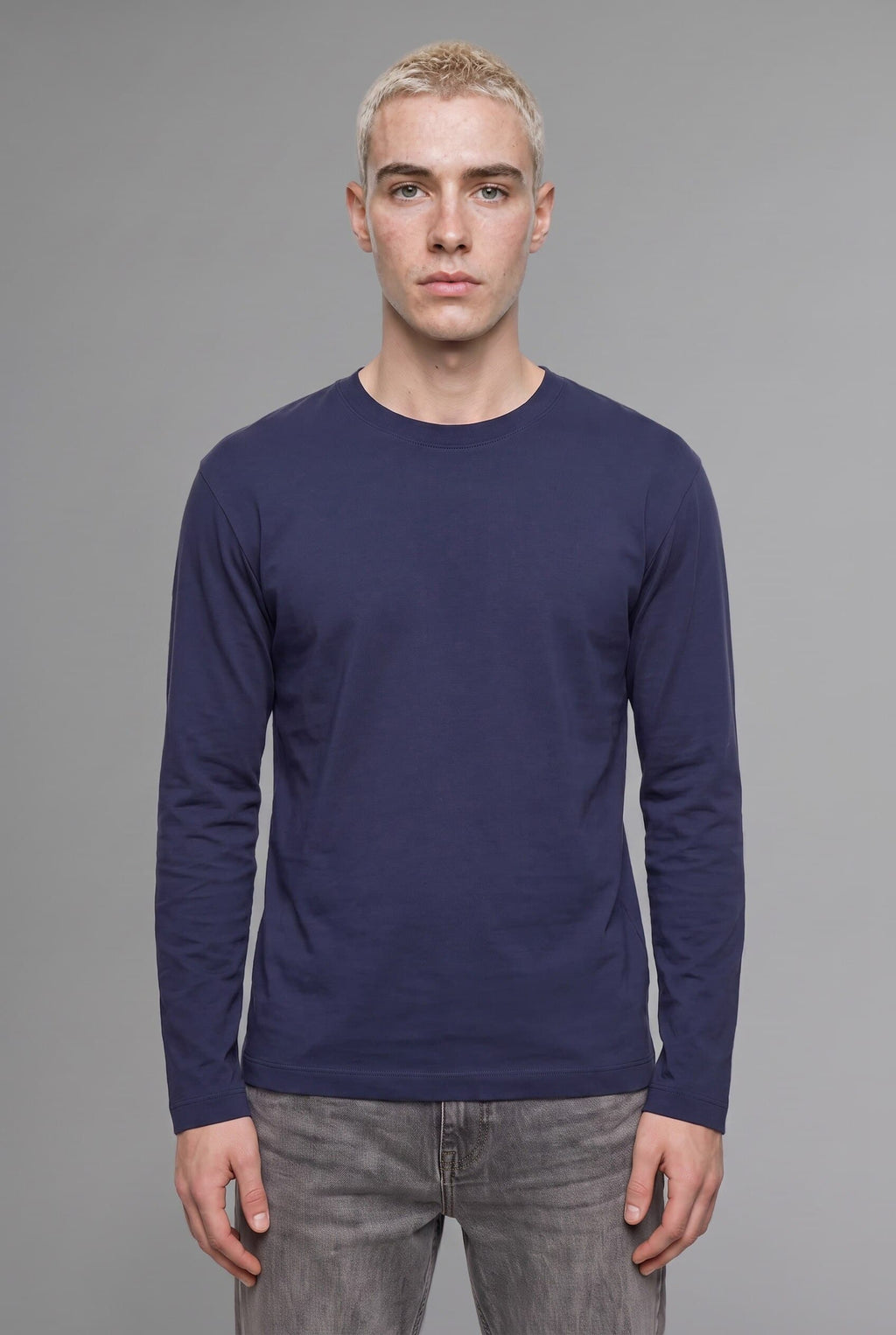 Boxy Fit Crew Neck Cotton Long Sleeve Basic T-Shirt