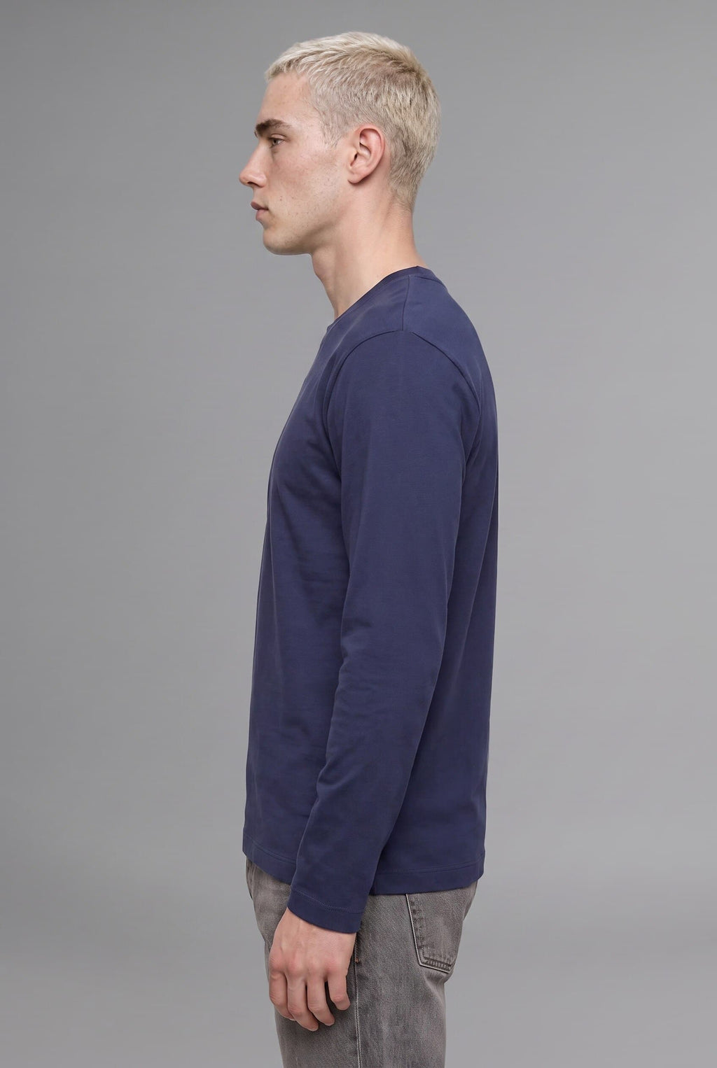 Boxy Fit Crew Neck Cotton Long Sleeve Basic T-Shirt