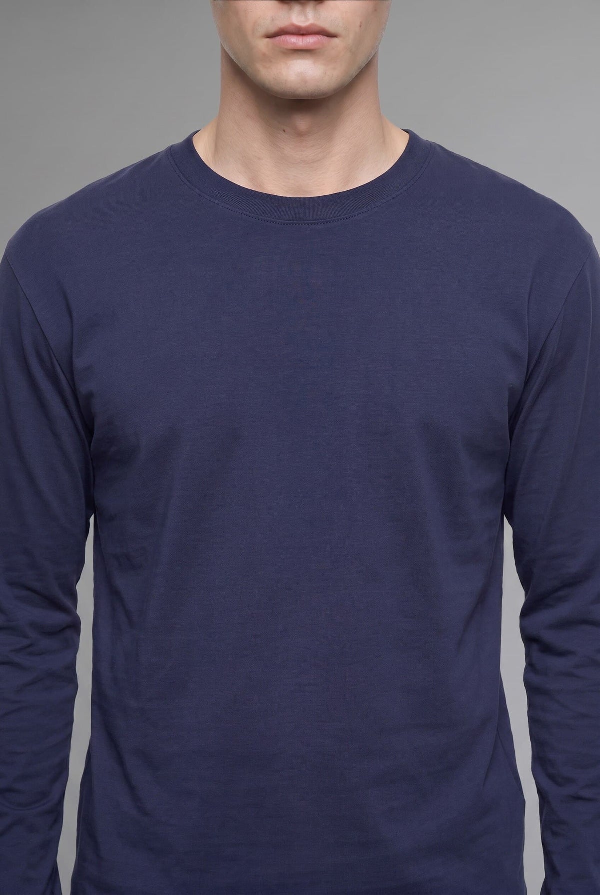 Boxy Fit Crew Neck Cotton Long Sleeve Basic T-Shirt