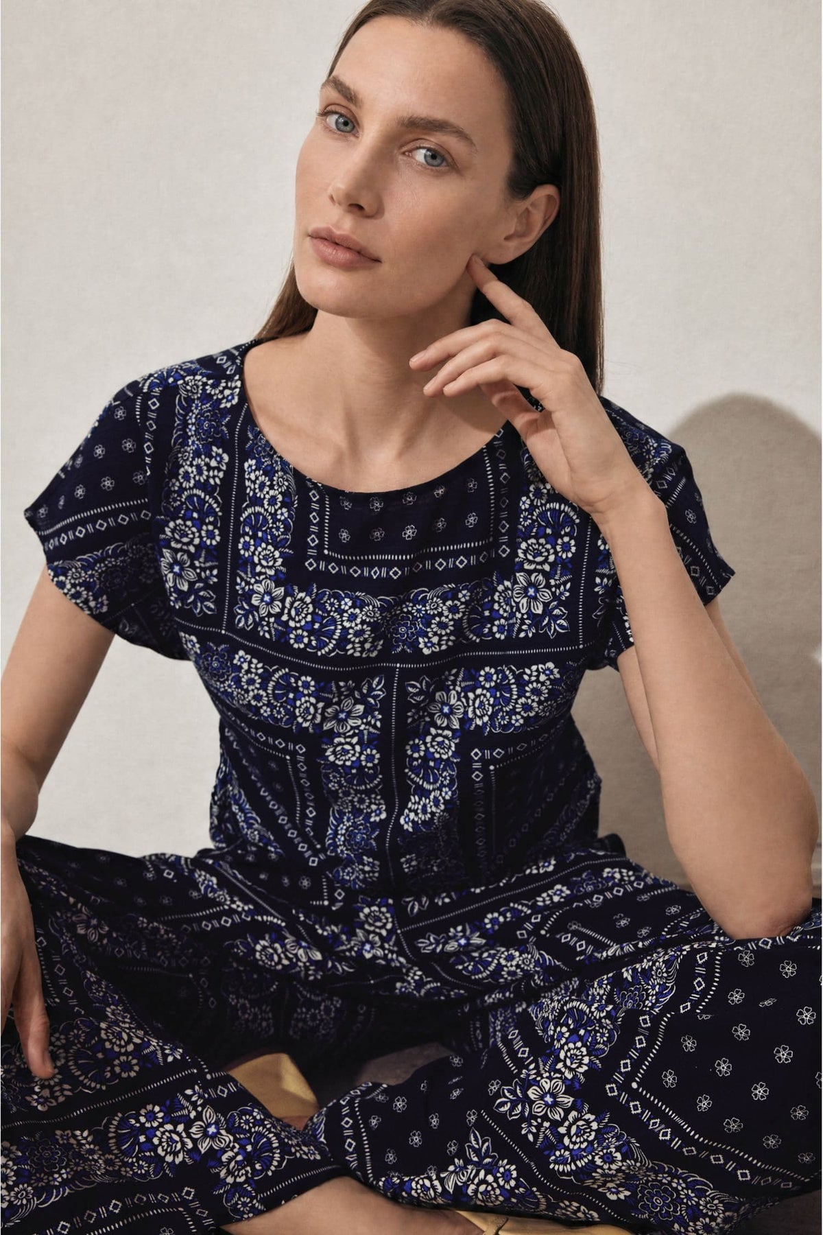 Cotton Regular Fit Bat Sleeves Crew Neck Patterned Linen Blend Short Sleeve Blouse Main image