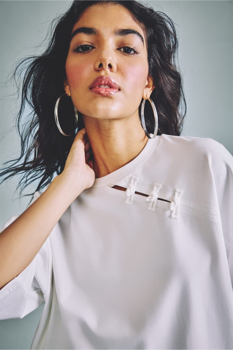 100% Cotton Loose Fit Crew Neck Short Sleeve White T-Shirt