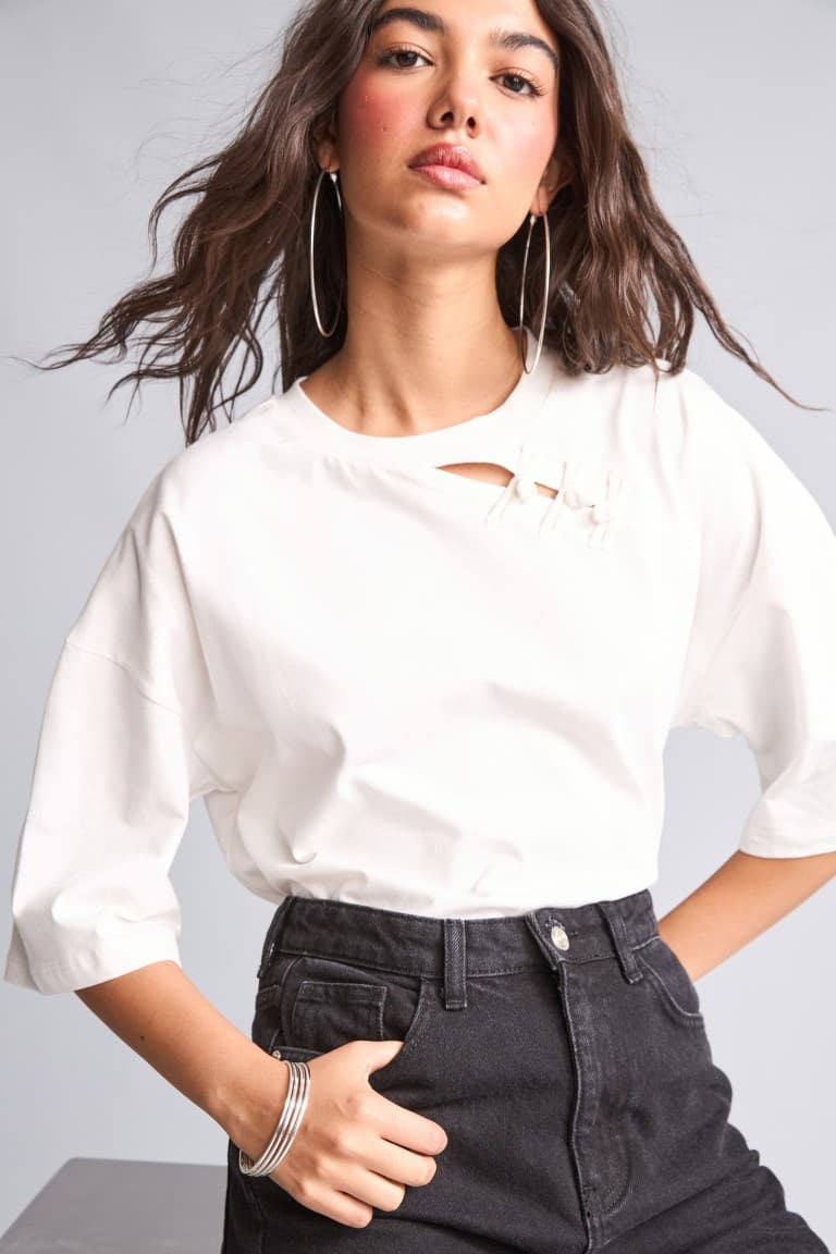 100% Cotton Loose Fit Crew Neck Short Sleeve White T-Shirt