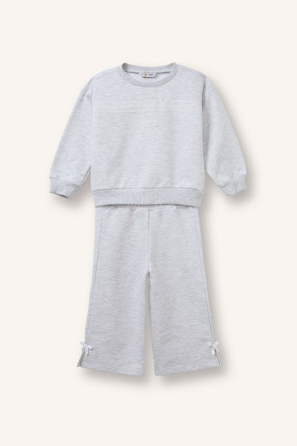Crew Neck Basic Sweatshirt Flexible Waisted Sweatpants 2 Sets Baby Girl