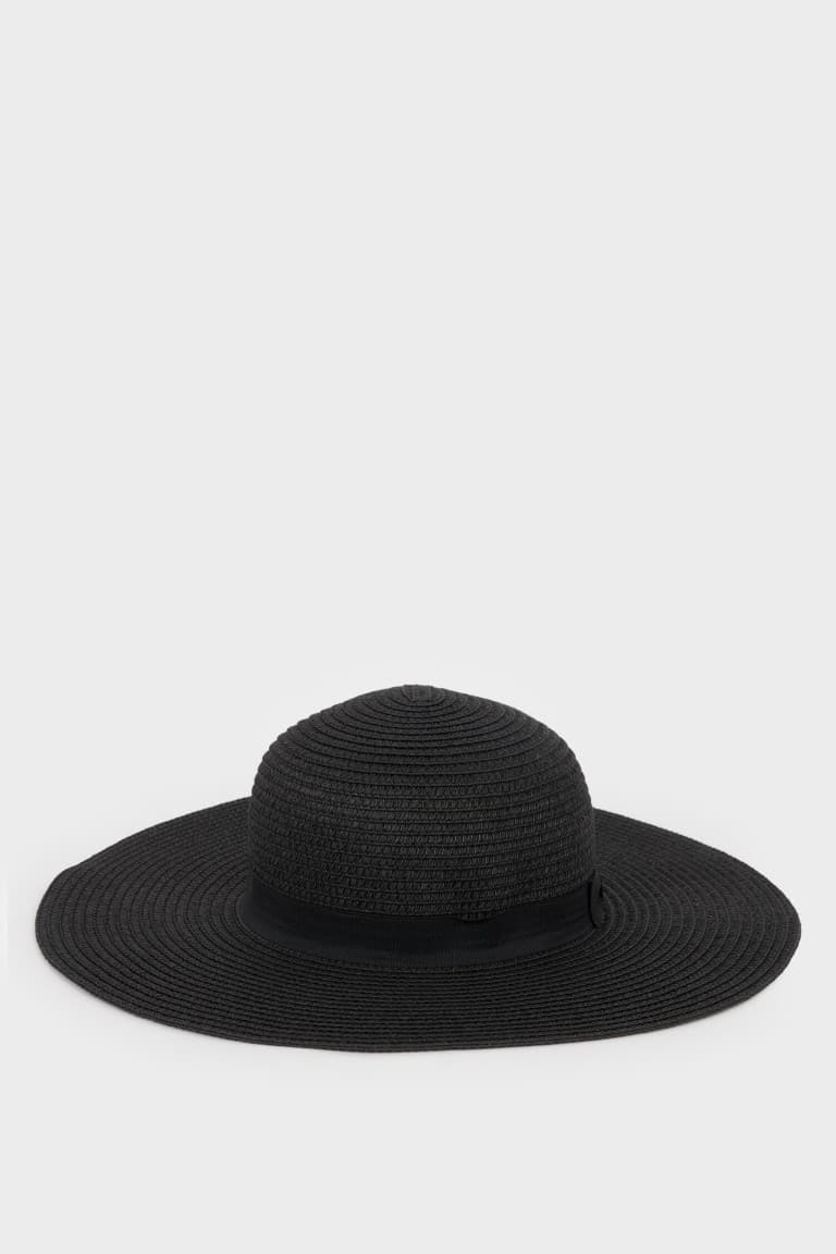 Straw hat for women