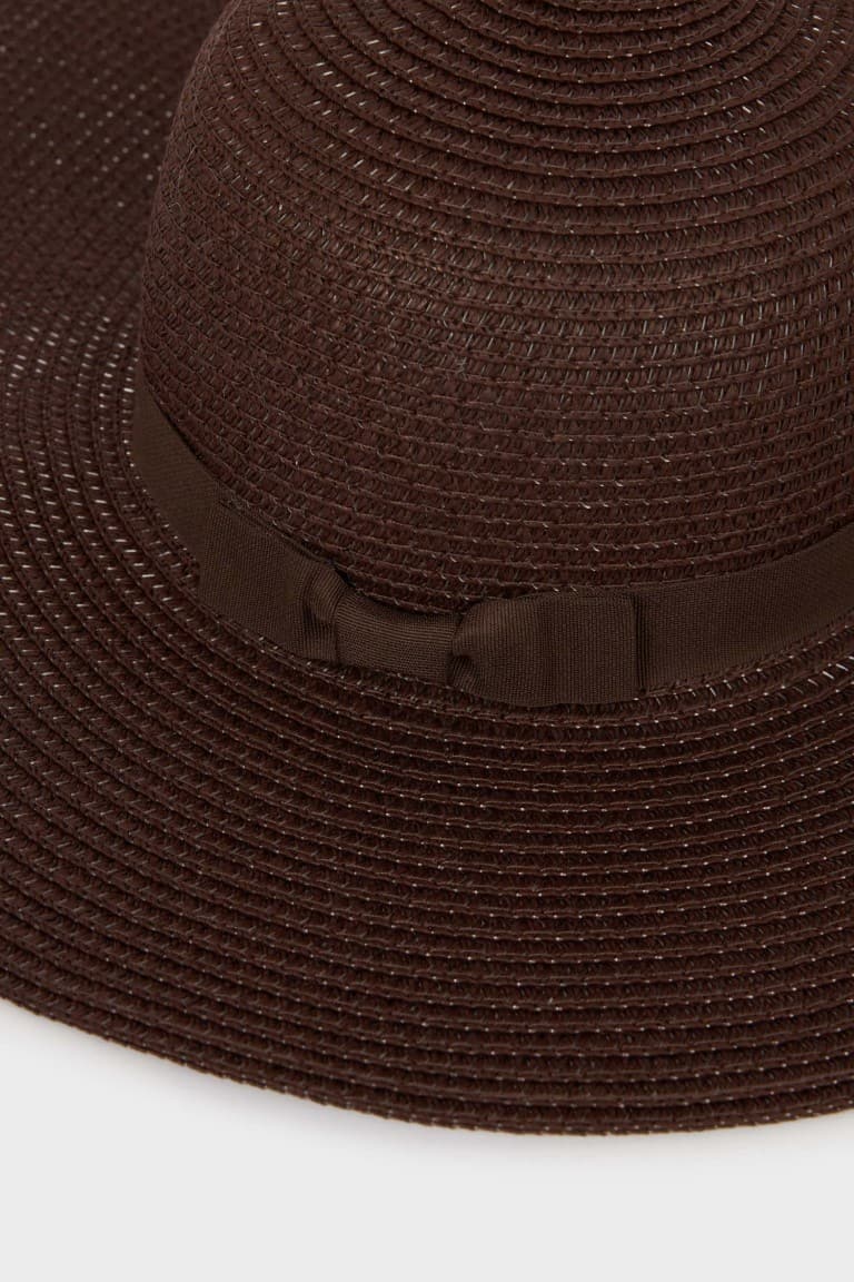 Straw hat for women