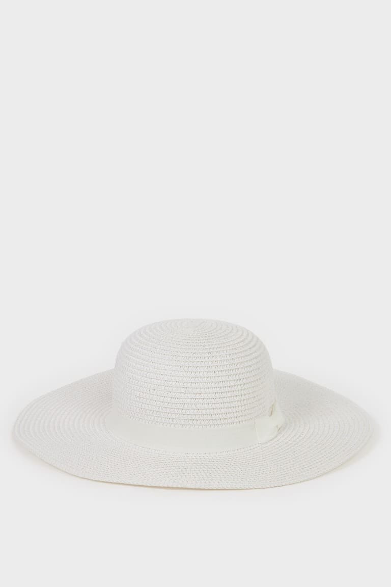 Straw hat for women