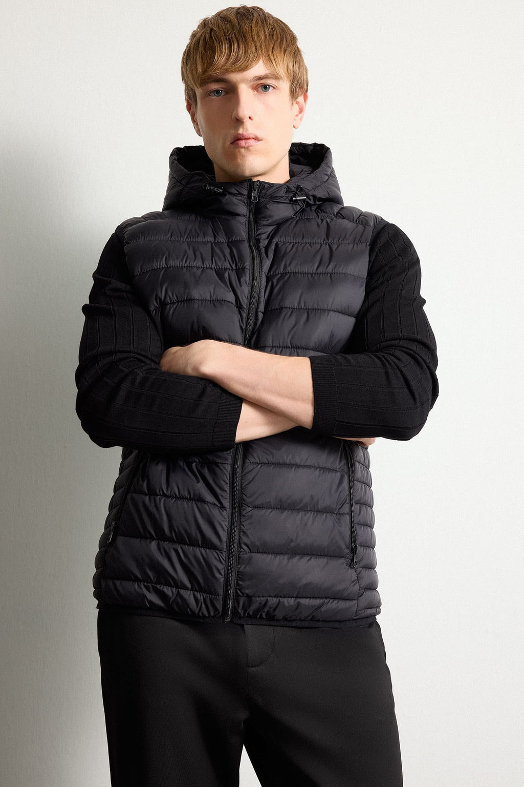 Water Repellent Slim Fit Hooded Vest