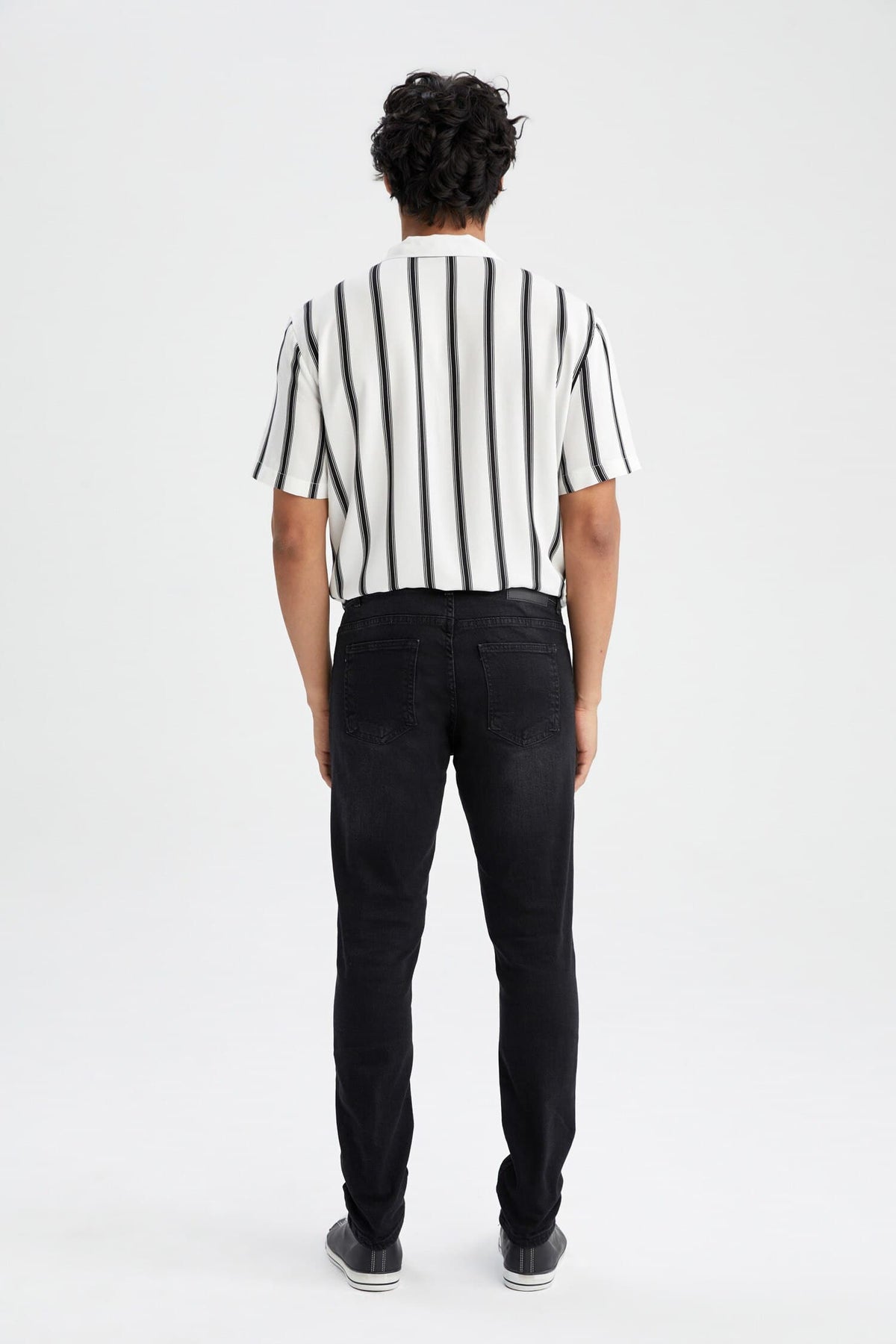 Pedro Slim Fit Narrow Mold Normal Waist Tight Leg Jean Pants