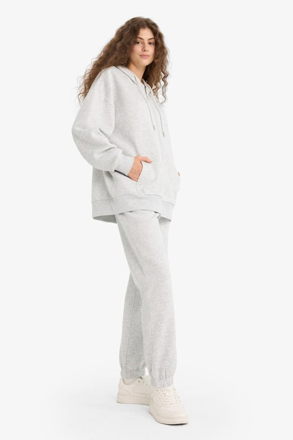 Standard Fit Elastic Waist Basic Thick Jogger Sweatpants