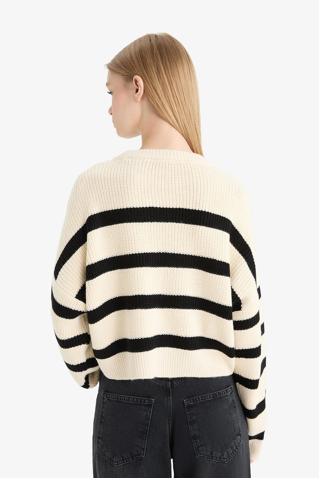 Oversize Wide Pattern Crew Neck Striped Knitwear Sweater